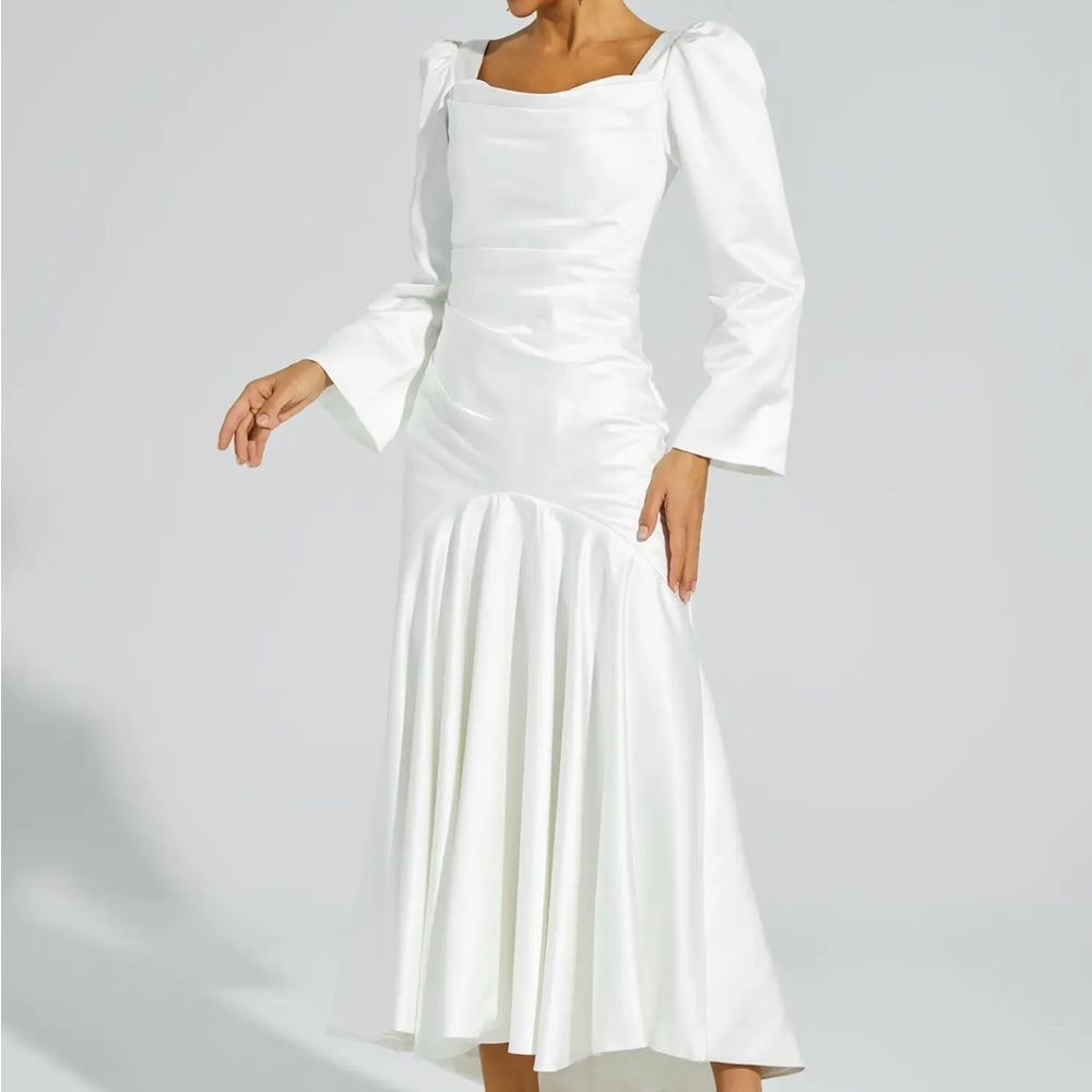 Elegant White Satin Square-Neck Long Sleeve Maxi Dress: wedding bridal